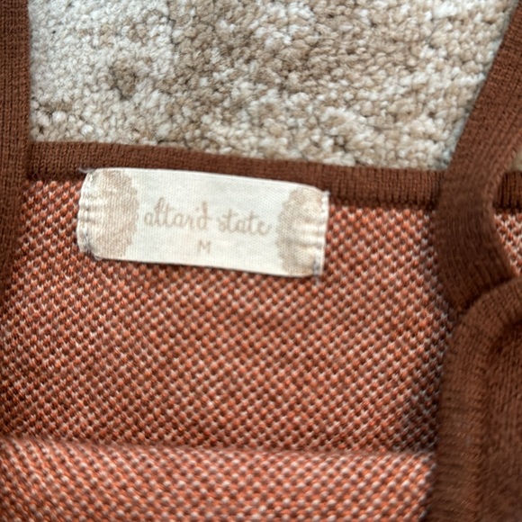 Altar’d State Cropped Flower Tank - Picture 3 of 5